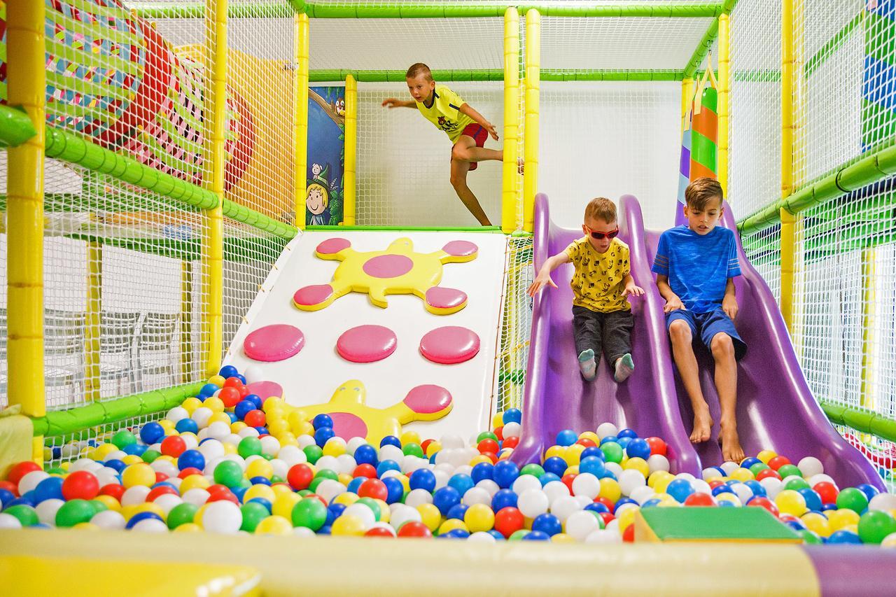 Holiday Park & Resort ニエホジェ エクステリア 写真